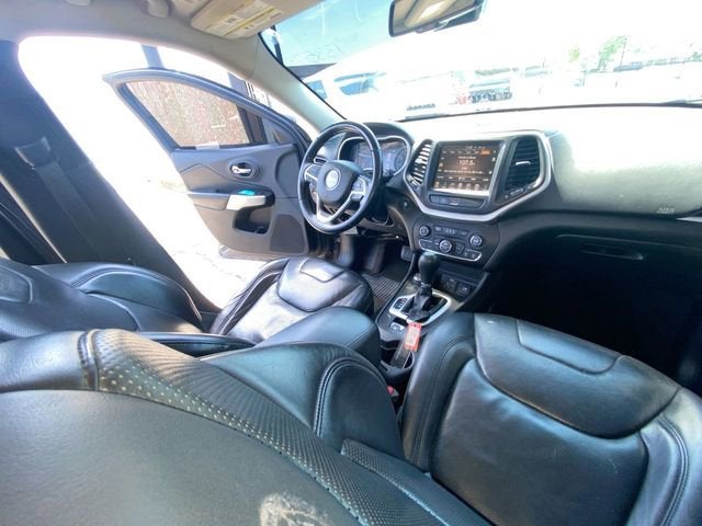 2018 Jeep Cherokee Overland
