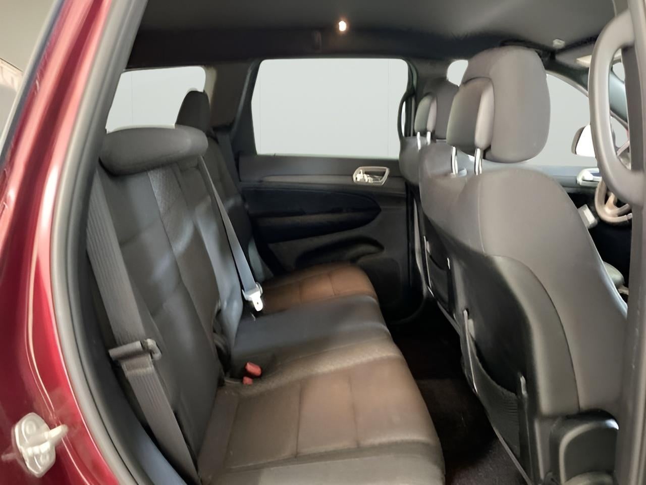 2018 Jeep Grand Cherokee Laredo E 4x2