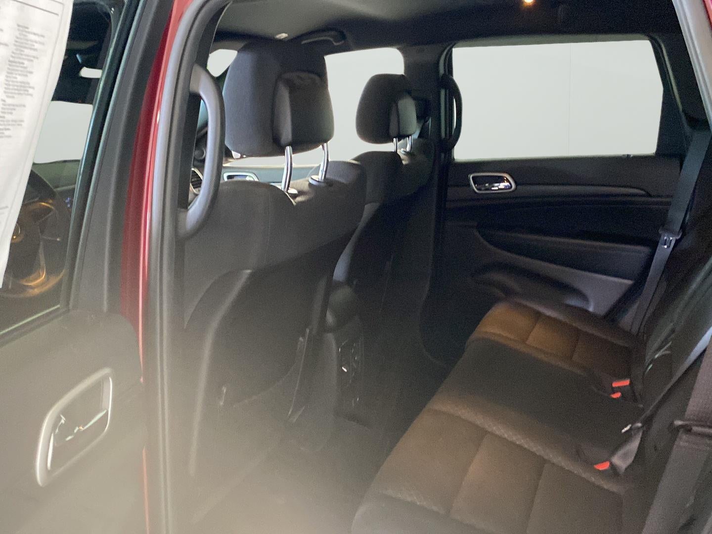2019 Jeep Grand Cherokee Laredo E