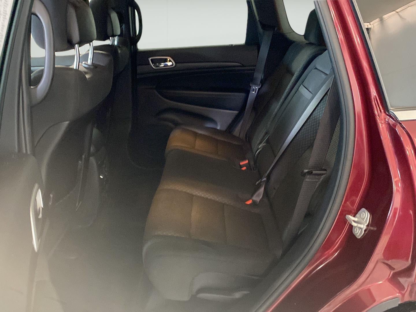 2019 Jeep Grand Cherokee Laredo E