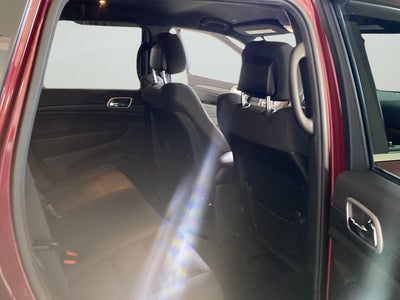 2019 Jeep Grand Cherokee Laredo E