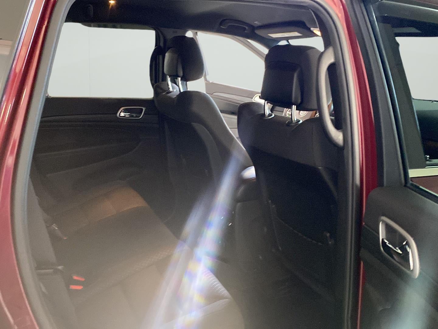 2019 Jeep Grand Cherokee Laredo E
