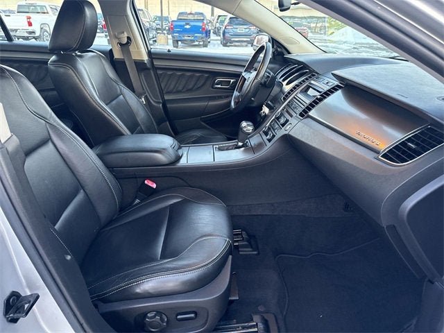 2010 Ford Taurus SEL