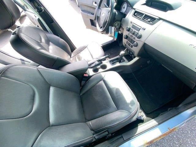 2009 Ford Focus SEL