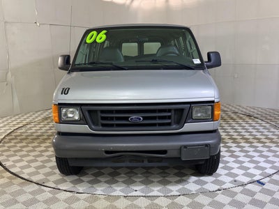 2006 Ford Econoline Wagon XL