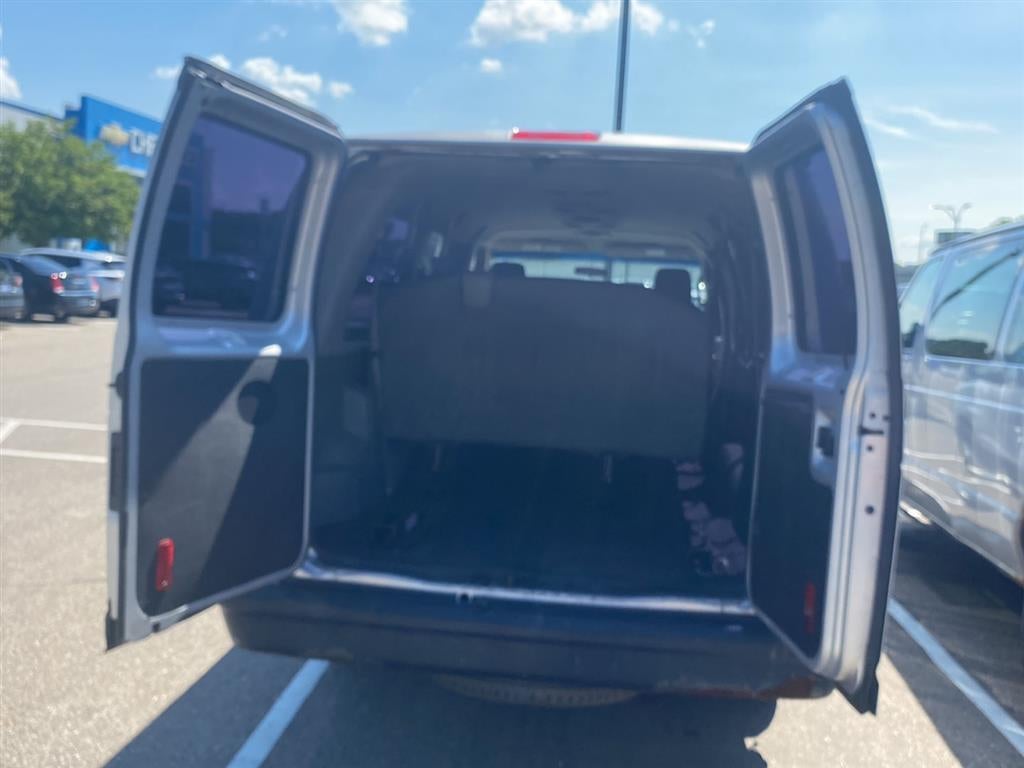 2013 Ford Econoline Wagon XL