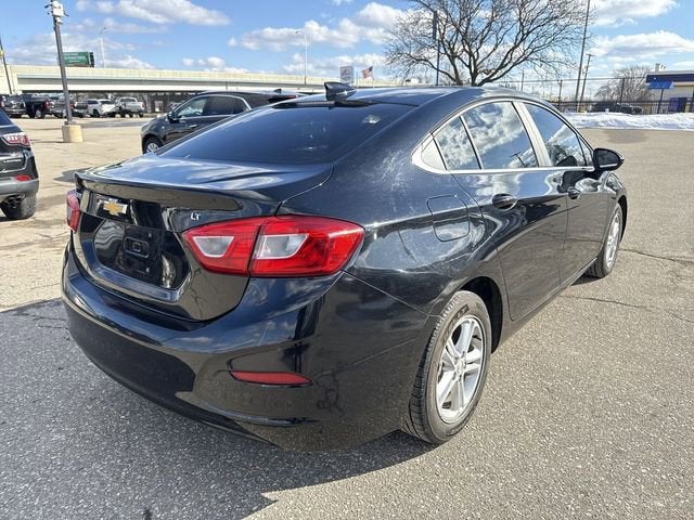 Used 2017 Chevrolet Cruze LT with VIN 1G1BE5SM3H7278958 for sale in Redford Charter Township, MI