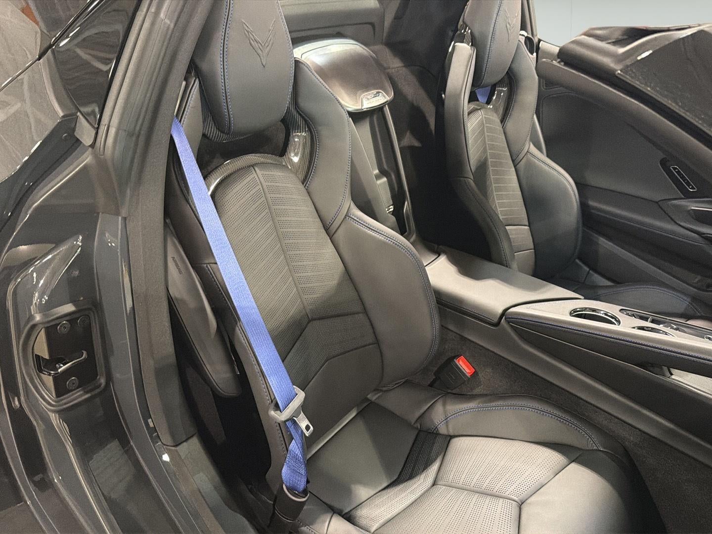 2027 Chevrolet Corvette Stingray 2LT