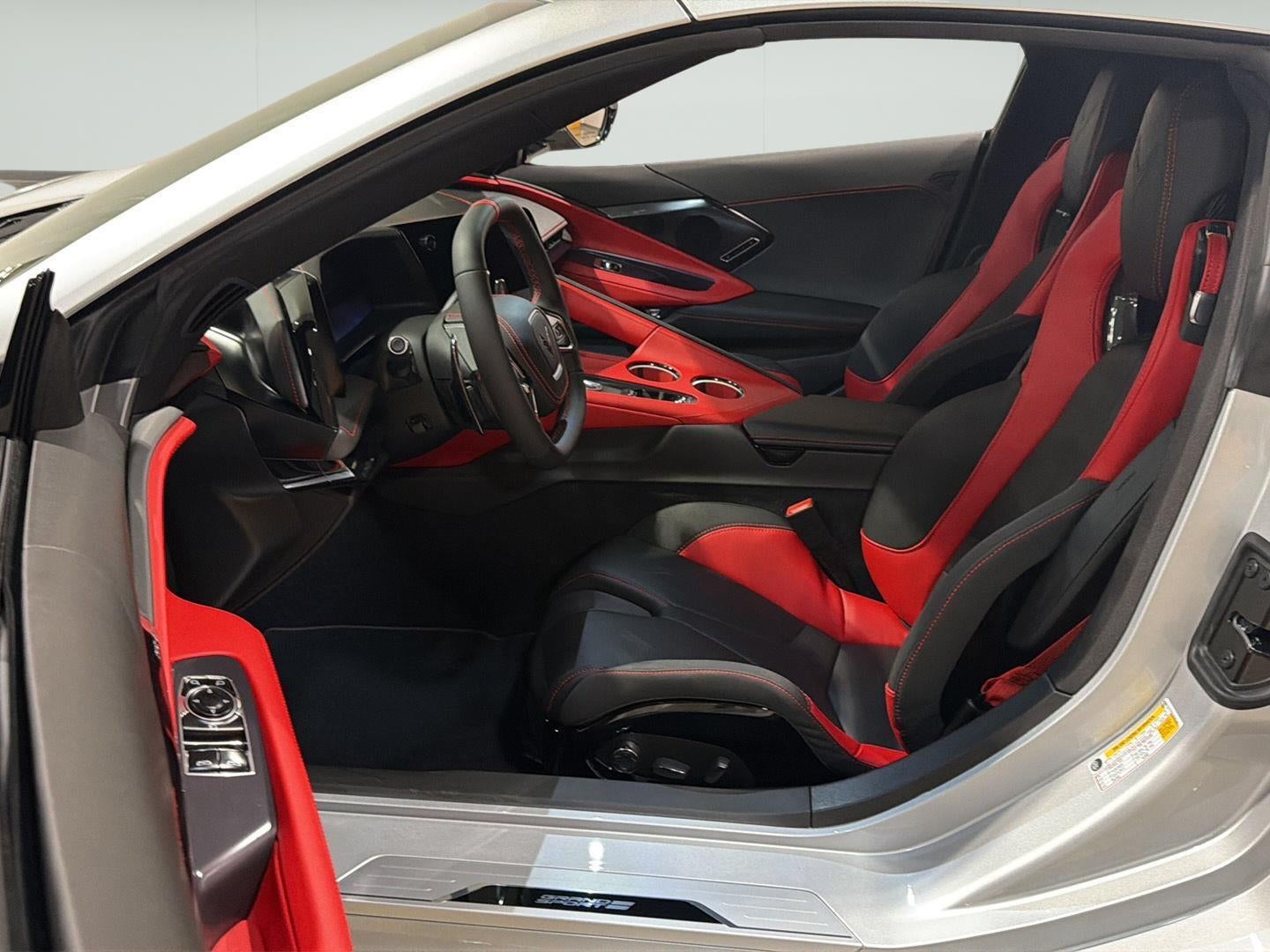 2027 Chevrolet Corvette Grand Sport 2LT