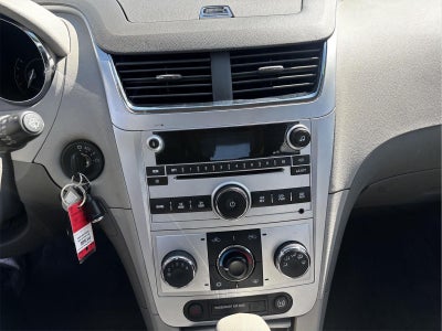 2011 Chevrolet Malibu LS w/1FL