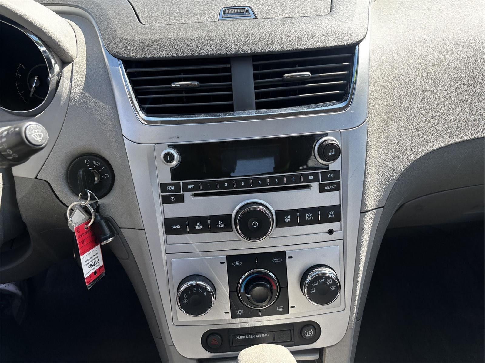2011 Chevrolet Malibu LS w/1FL