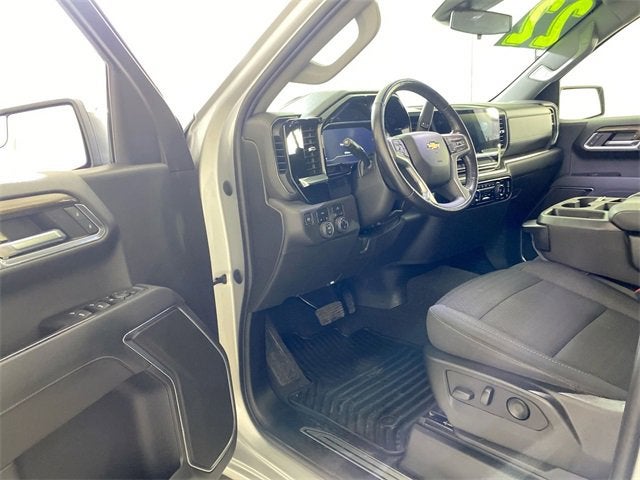 2022 Chevrolet Silverado 1500 LT (2FL)