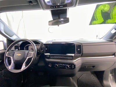 2022 Chevrolet Silverado 1500 LT (2FL)