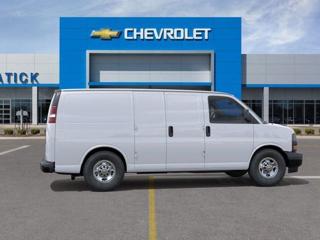 2026 Chevrolet Express Cargo WT