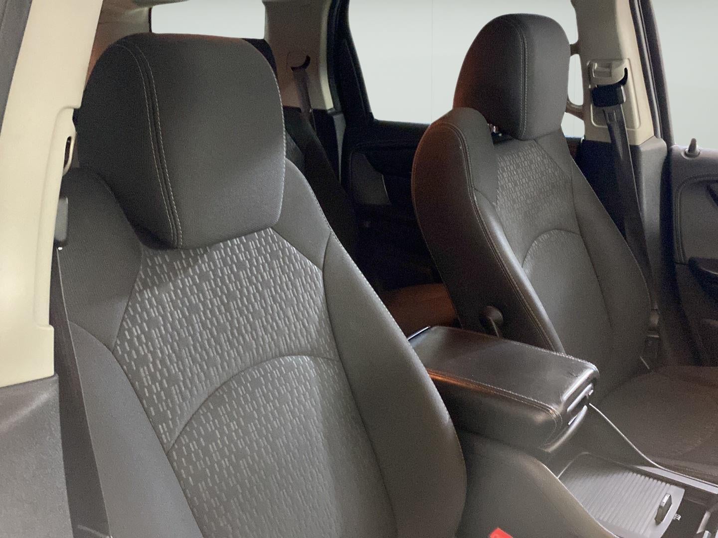 2014 GMC Acadia SLE