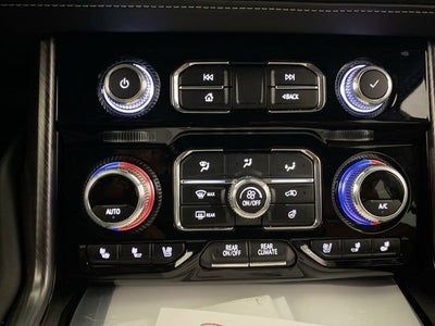 2023 GMC Yukon Denali Ultimate