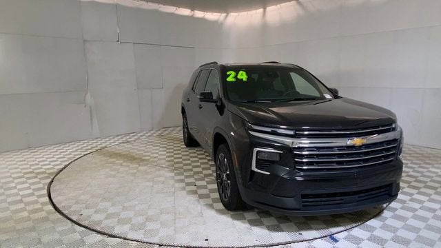 2024 Chevrolet Traverse LT