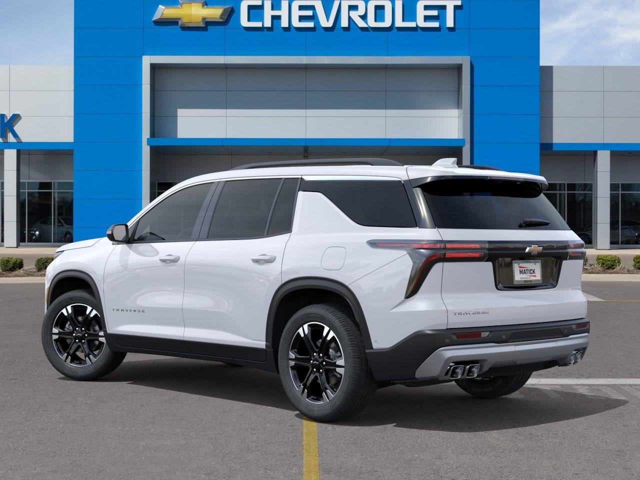 2027 Chevrolet Traverse LT