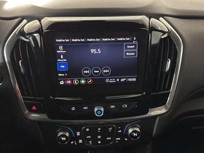 2022 Chevrolet Traverse LT Cloth