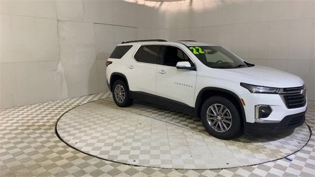 2022 Chevrolet Traverse LT Cloth