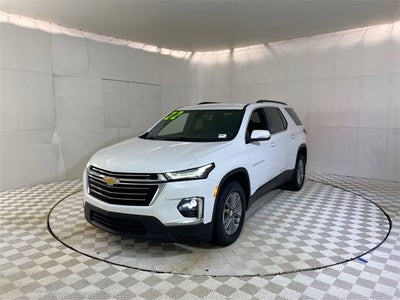 2022 Chevrolet Traverse LT Cloth