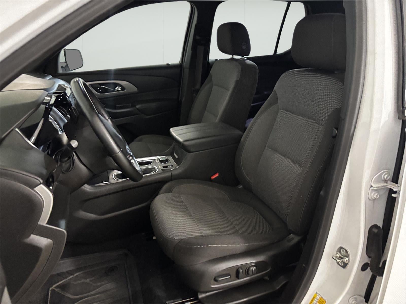 2024 Chevrolet Traverse Limited LT Cloth