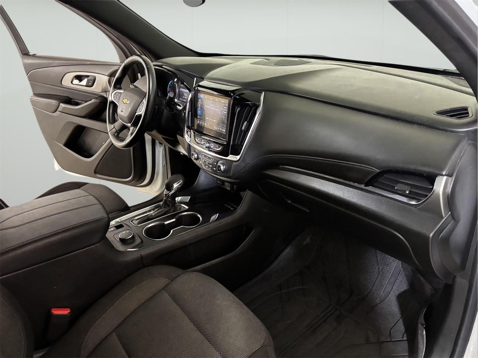 2024 Chevrolet Traverse Limited LT Cloth