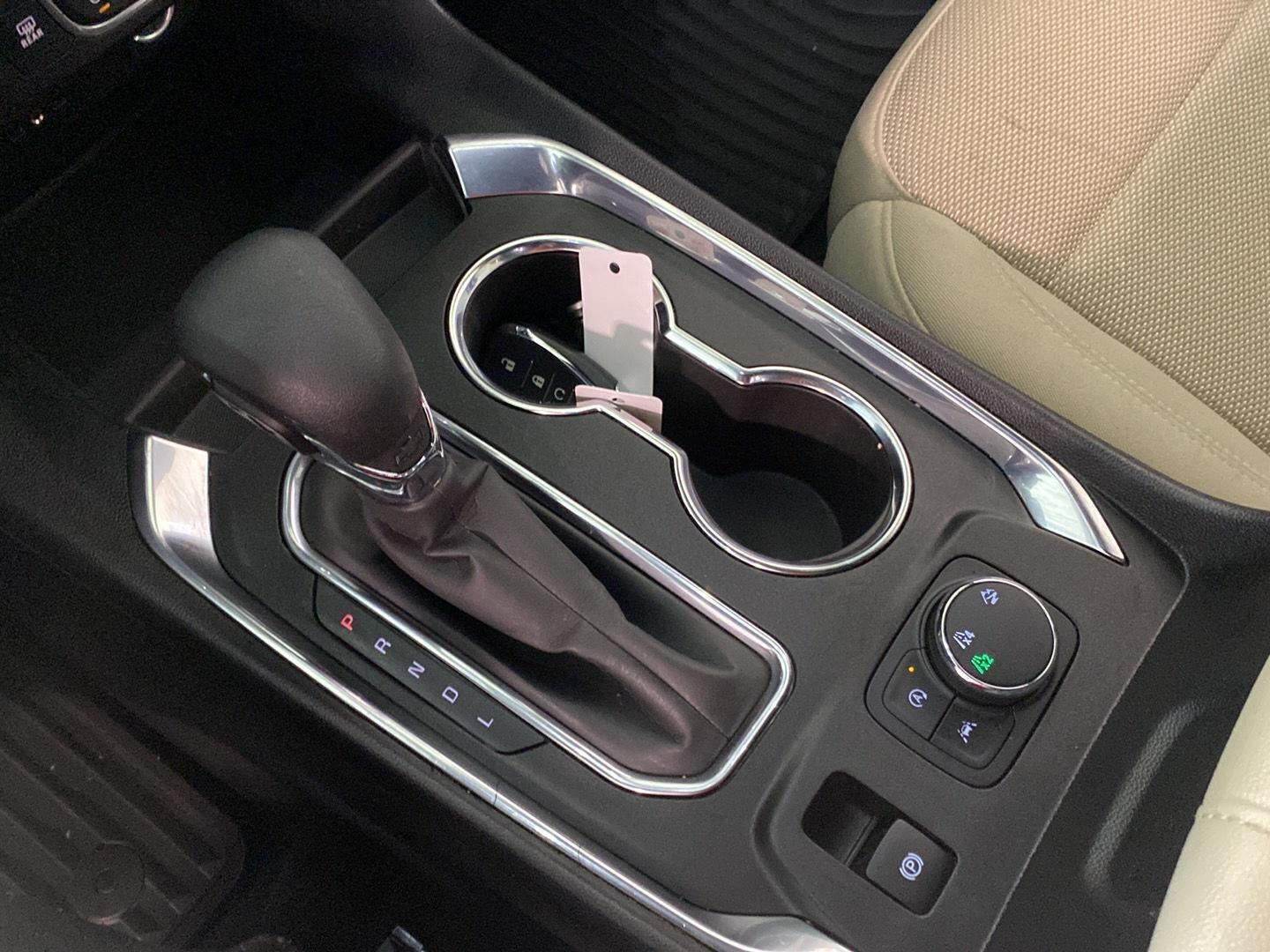 2023 Chevrolet Traverse LS - Photo 18