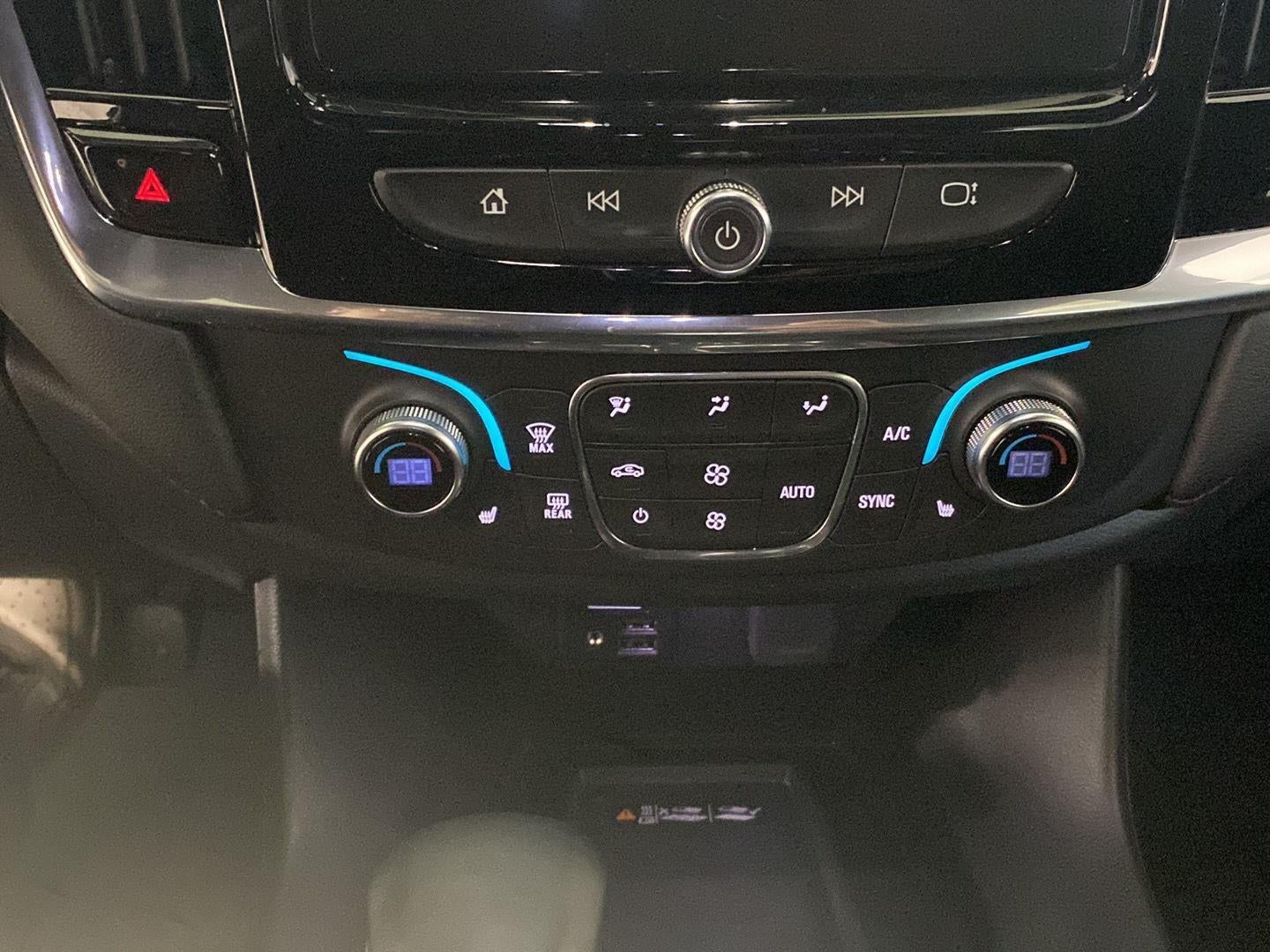 2023 Chevrolet Traverse RS - Photo 16