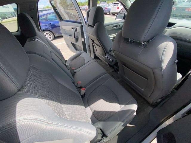 2017 Chevrolet Traverse LS