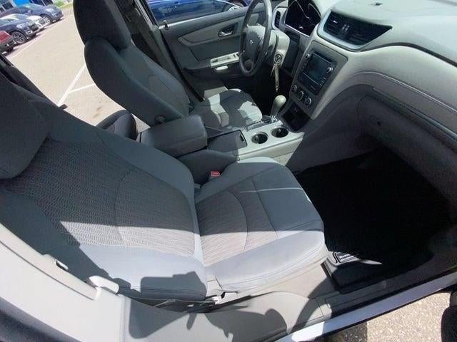 2017 Chevrolet Traverse LS