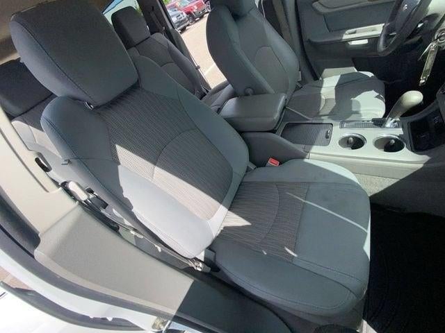 2017 Chevrolet Traverse LS