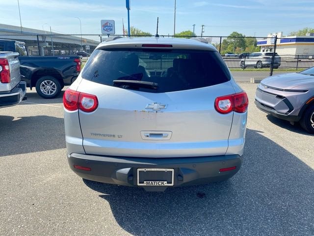 2011 Chevrolet Traverse LT w/2LT