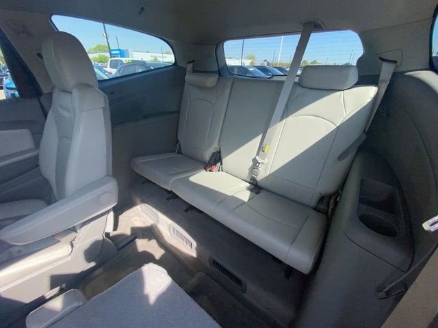 2011 Chevrolet Traverse LT w/2LT