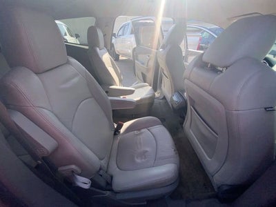 2011 Chevrolet Traverse LT w/2LT