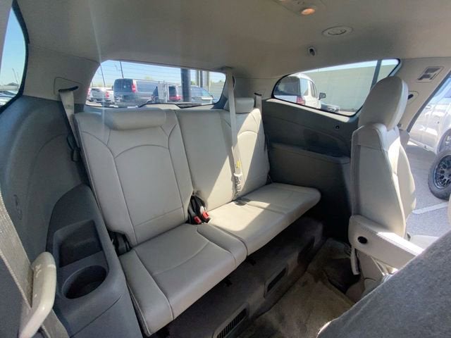 2011 Chevrolet Traverse LT w/2LT