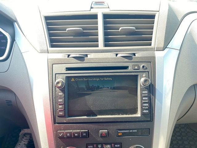 2011 Chevrolet Traverse LT w/2LT