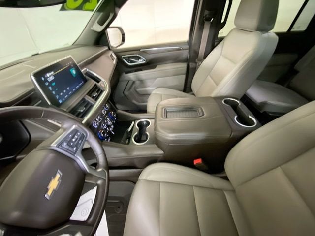 2023 Chevrolet Suburban LT