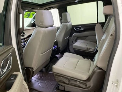 2023 Chevrolet Suburban LT
