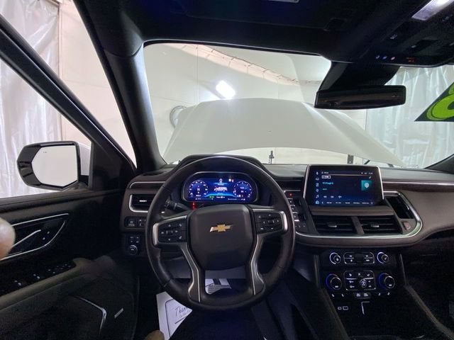 2023 Chevrolet Suburban LT