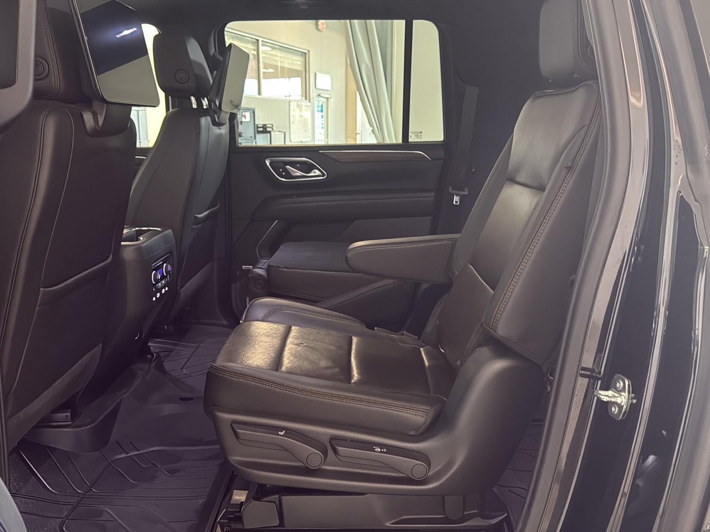 2021 Chevrolet Suburban High Country