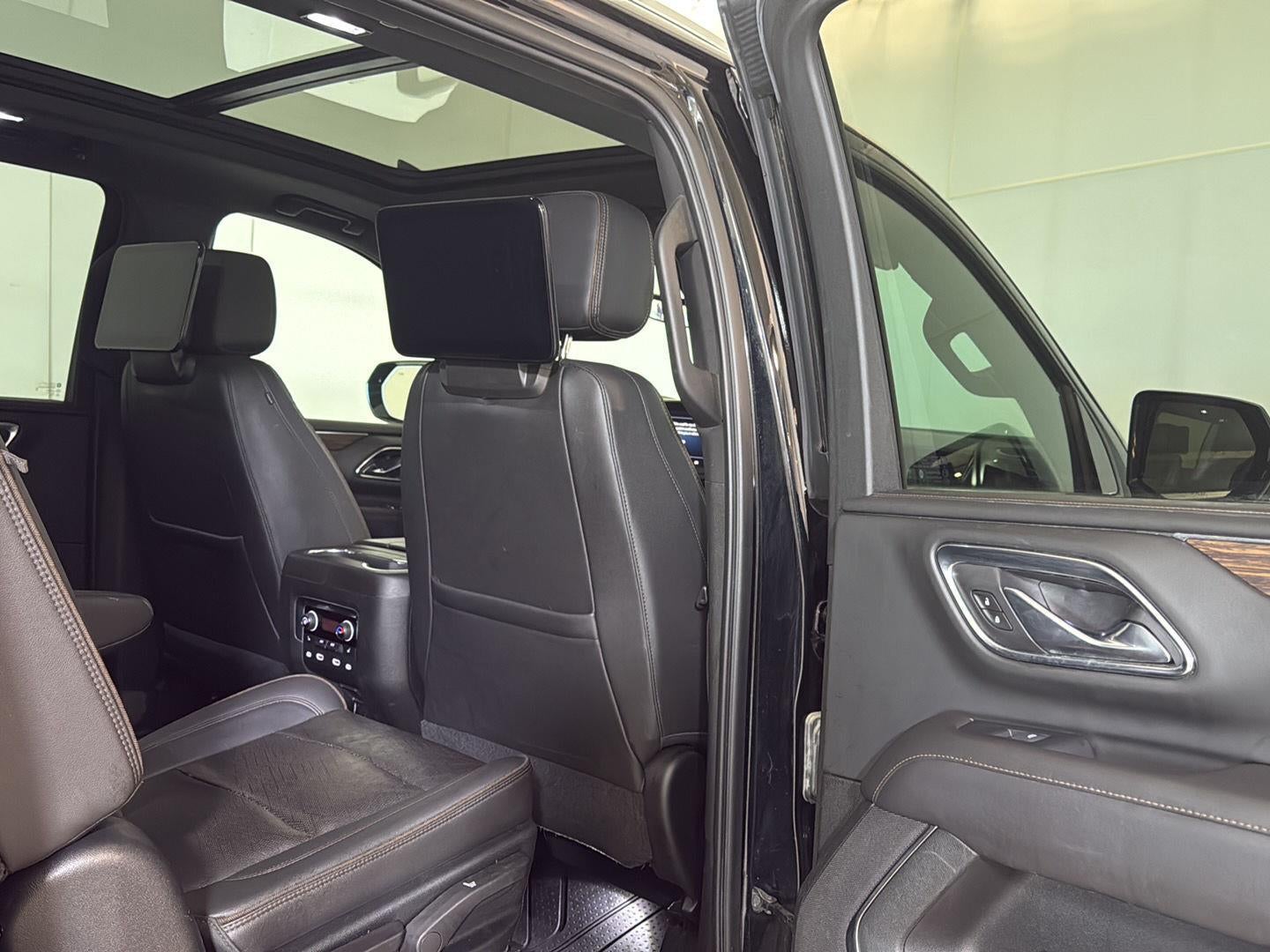 2021 Chevrolet Suburban High Country