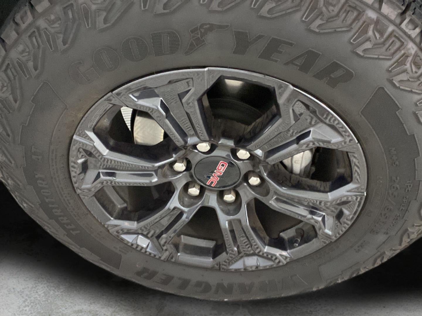 2025 GMC Canyon Elevation