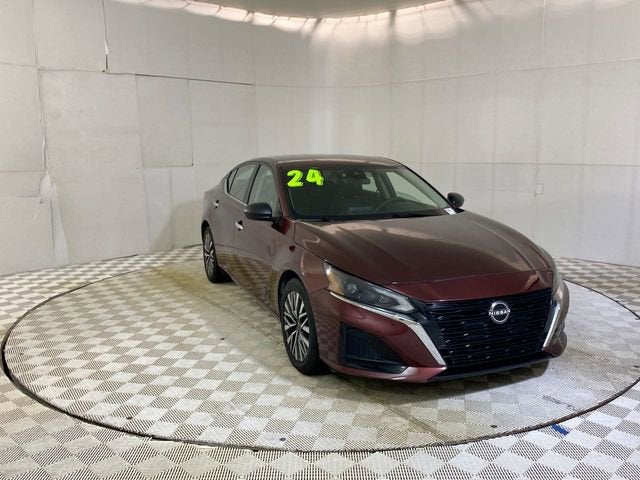 2024 Nissan Altima SV