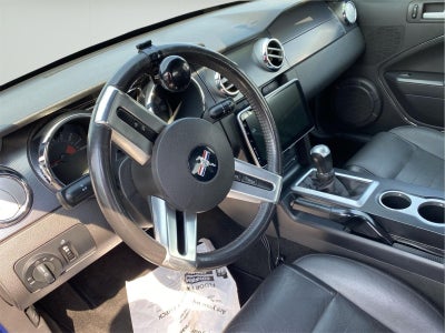 2006 Ford Mustang GT Deluxe
