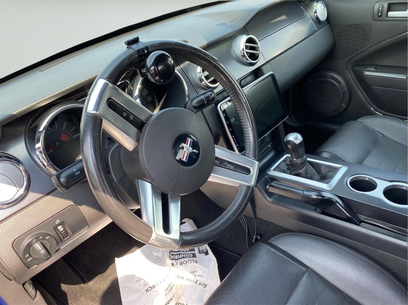 2006 Ford Mustang GT Deluxe