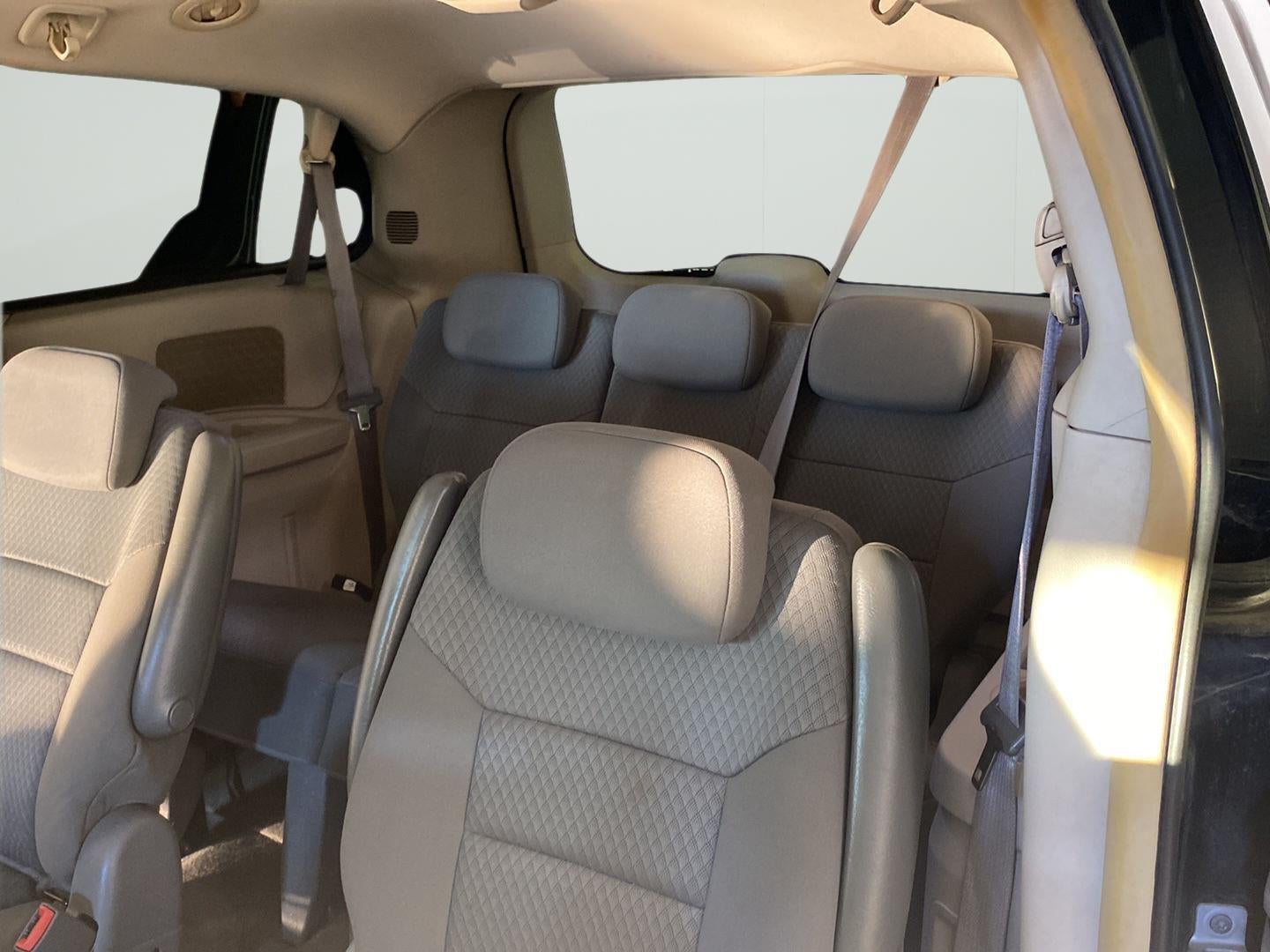 2010 Chrysler Town & Country Touring