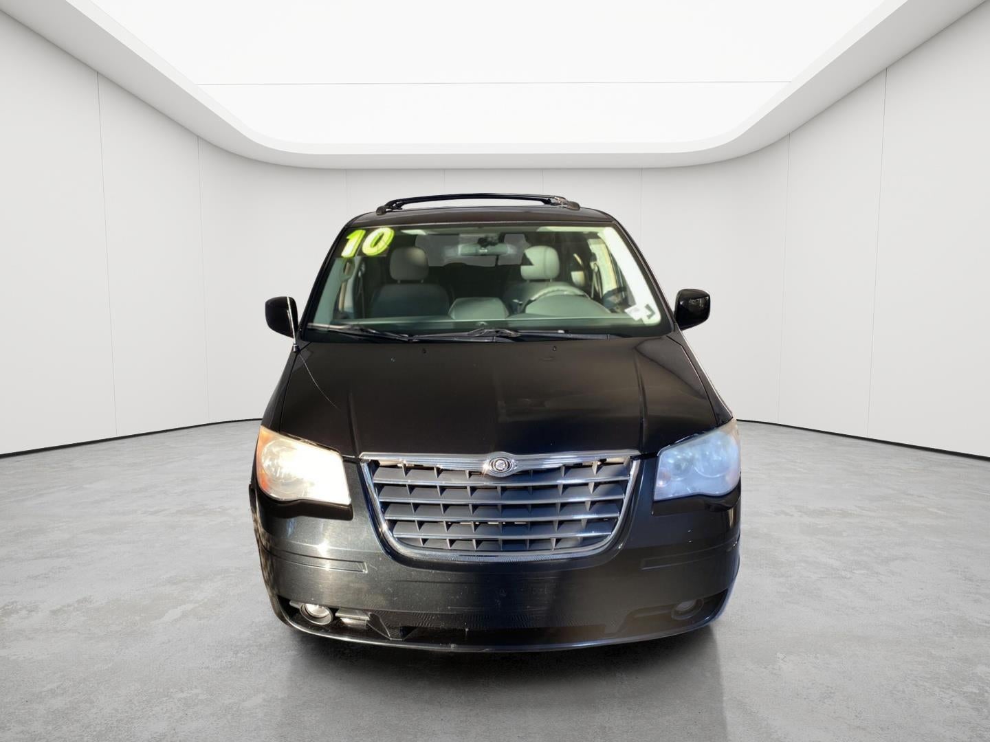 2010 Chrysler Town & Country Touring