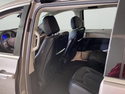 2018 Chrysler Pacifica Touring L Plus