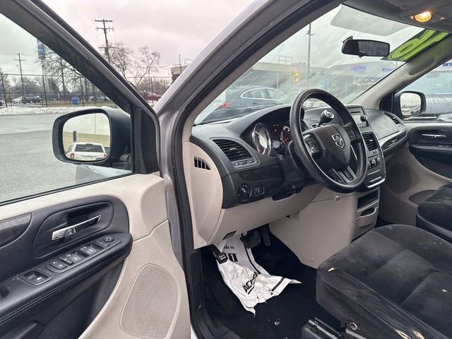 2016 Dodge Grand Caravan American Value Pkg